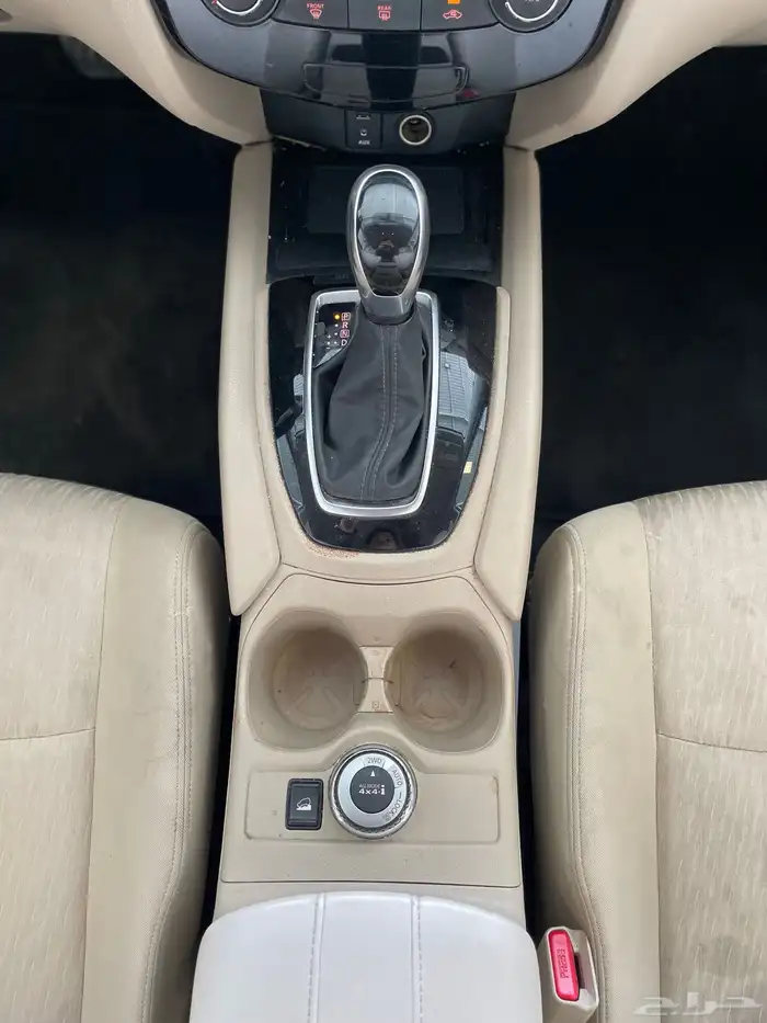 نيسان اكس تريل 11