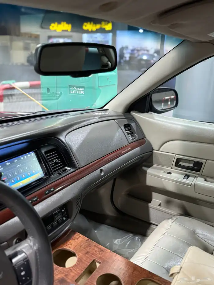 فورد فكتوريا 2011 أمريكي 11