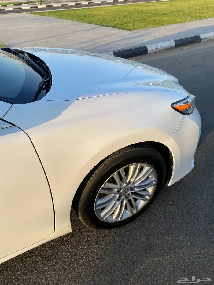 لكزس es350 2017 18