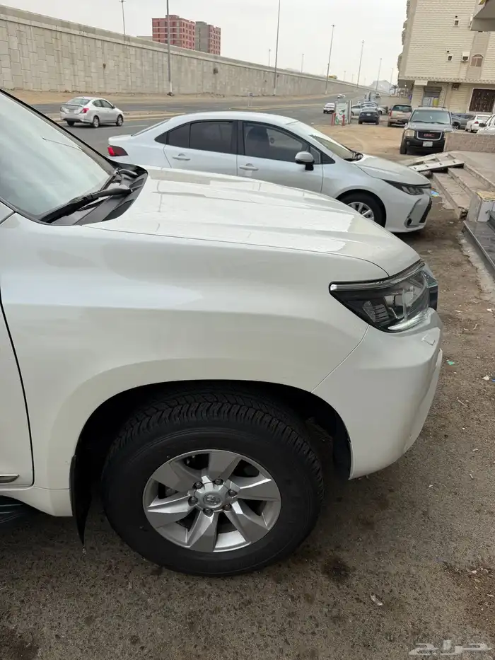 برادو 6 سلندر 2023 فل كامل 2