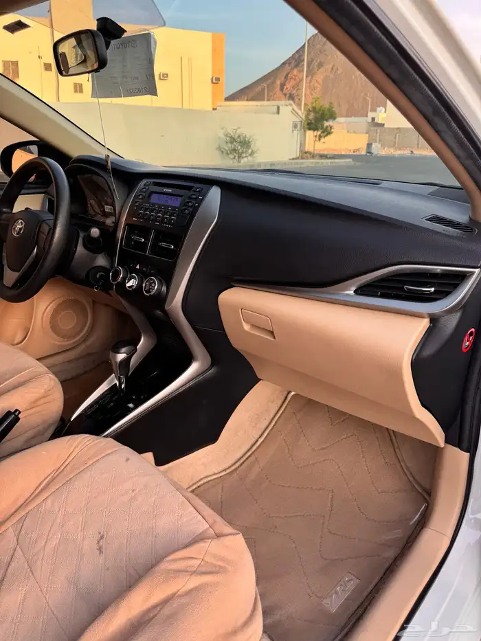 تويوتا يارس 2020 Y 15