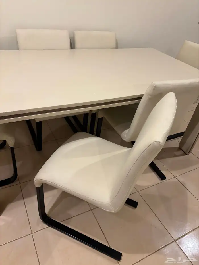 طاولة سفرة 2