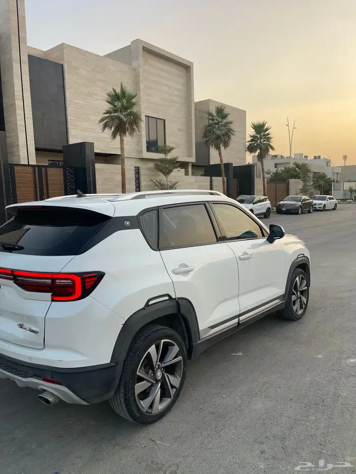 للبيع شانجان بلس 1