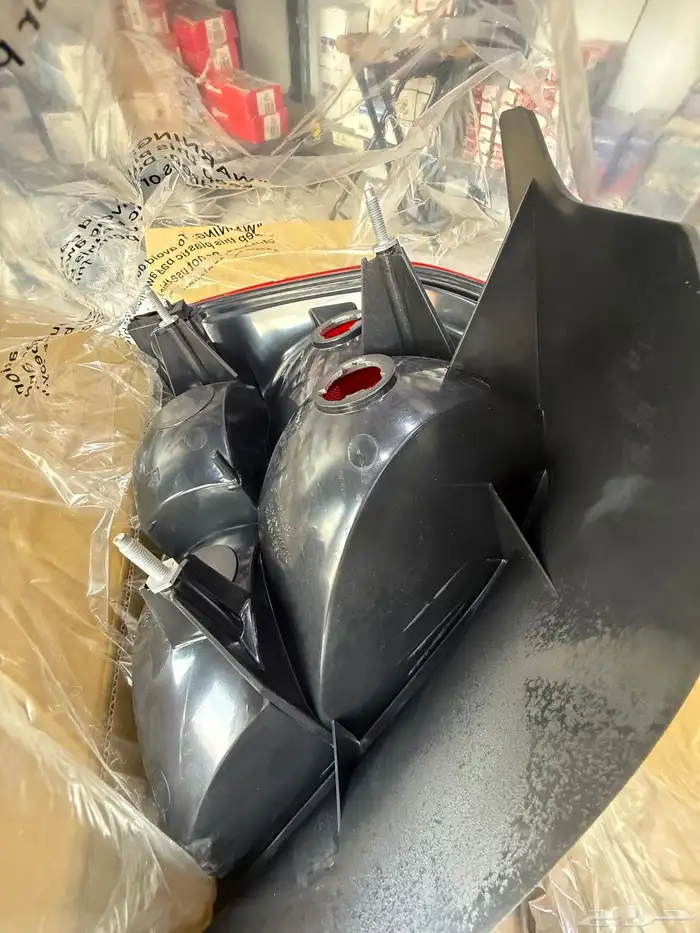 اسطب خلفي فكتوريا لموديل 2006 لين 2009 يسار 3