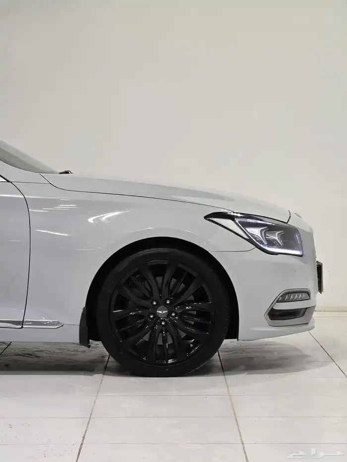 جينسس G80 موديل 2019 رويال بحاله ممتازه 6