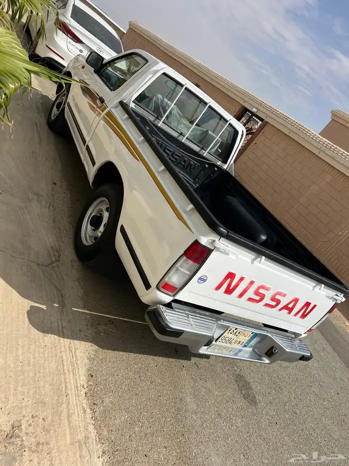 ددسن غمارة 2008 المالك الاول ممشى 23 الف 3