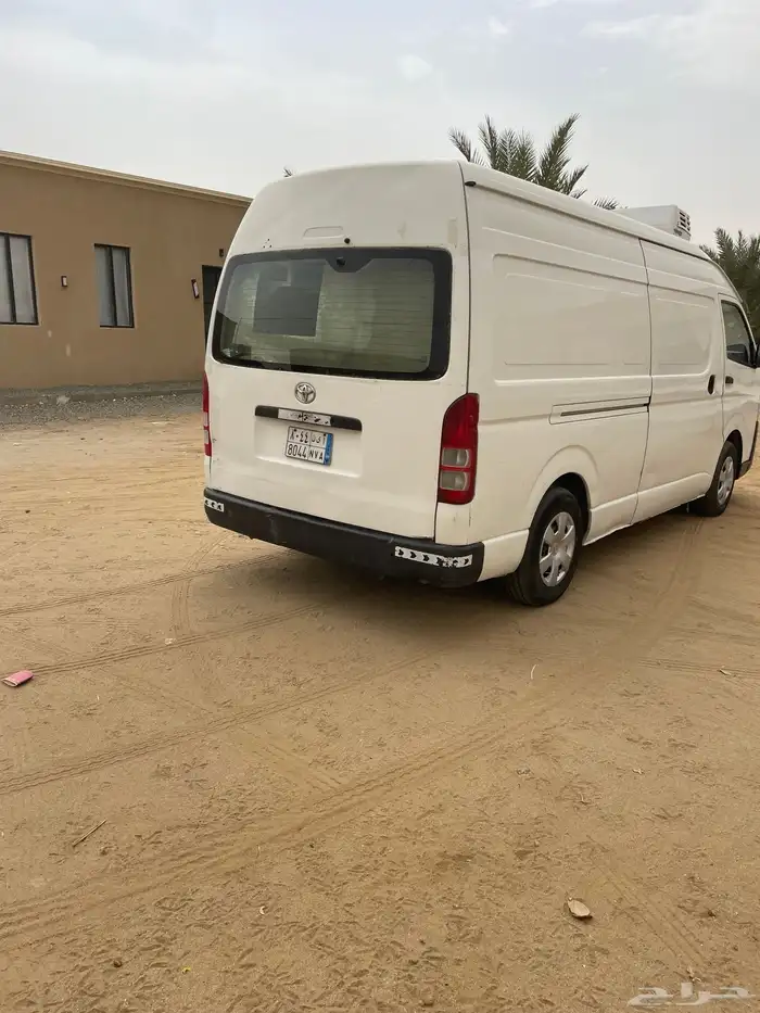 تويوتا هايس بضاعة سقف عالي ثلاجة 2014 3