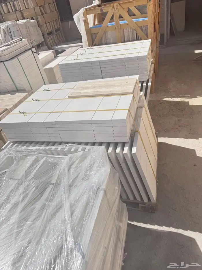 حجر وجه الجبل ونساح الرياض ابيض 10