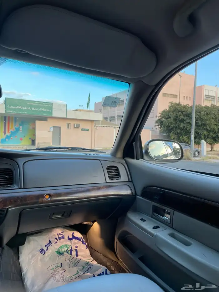 فورد. جراند ماركيز. 34