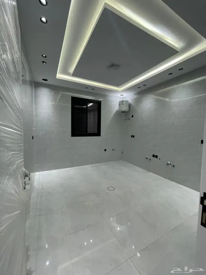 للبيع شقق أرضيه وعلويه ابها بالقرب من المطار 5