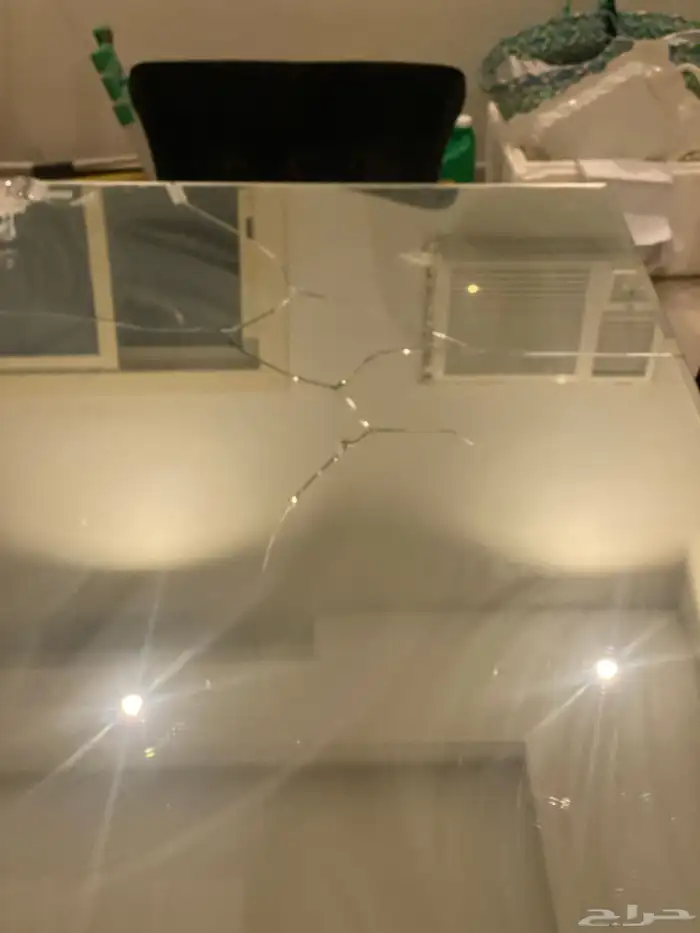 طاولة طعام من هوم سنتر مع سته كراسي 1