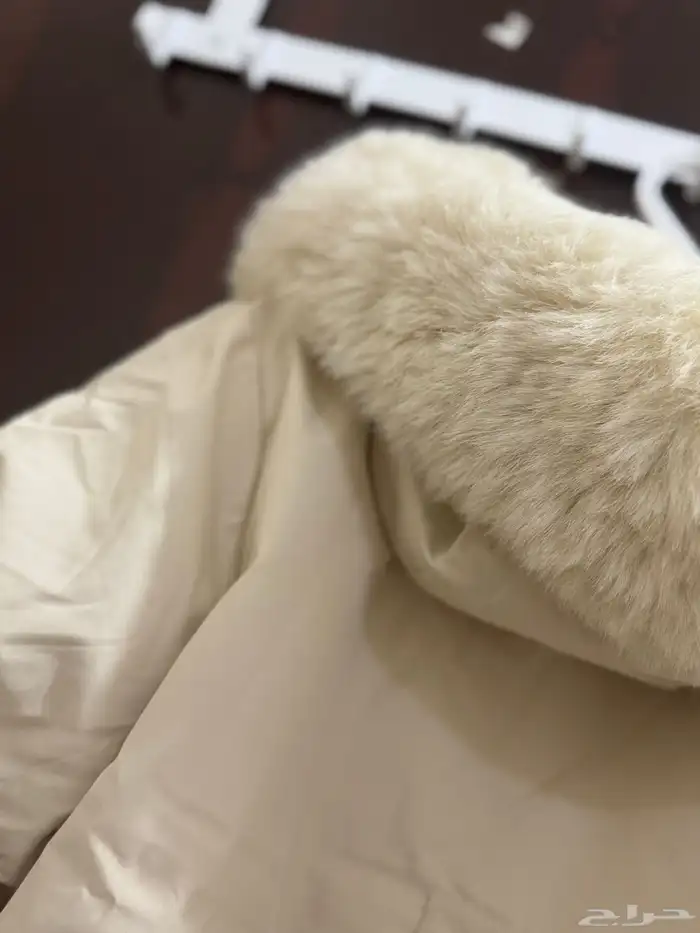 جاكيت نسائي شبه جديد للبيع 4