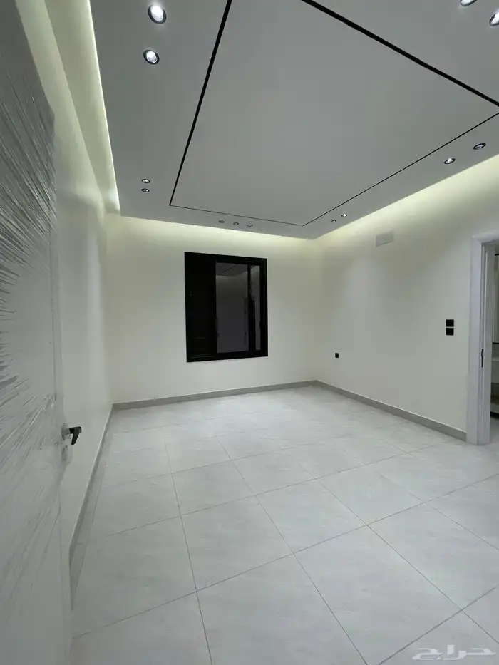 للبيع شقق أرضيه وعلويه ابها بالقرب من المطار 13