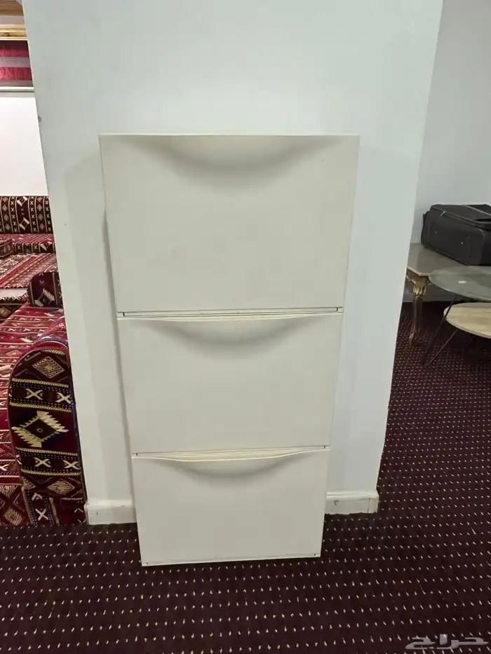 دولاب من ايكيا 0