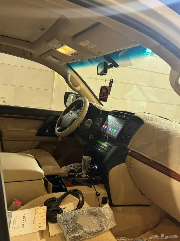 للبيع جيب لاندكروزر 6