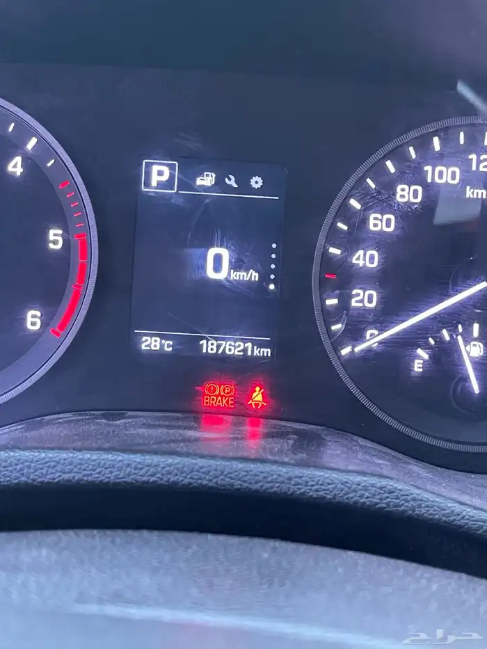 توسان للبيع موديل 2017 ديزل موتر كفوا 7