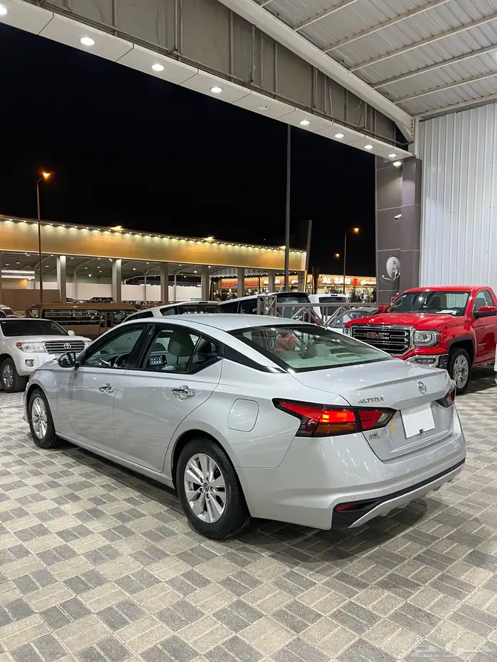 للبيع نيسان التيما موديل 2022 3