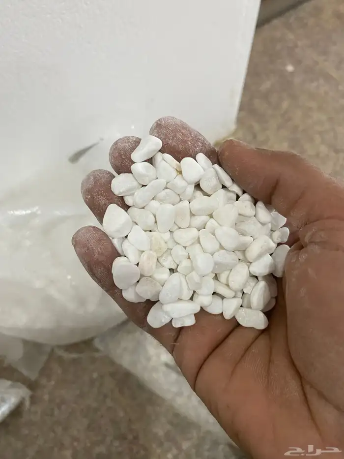 حجر صناعي ابيض 1