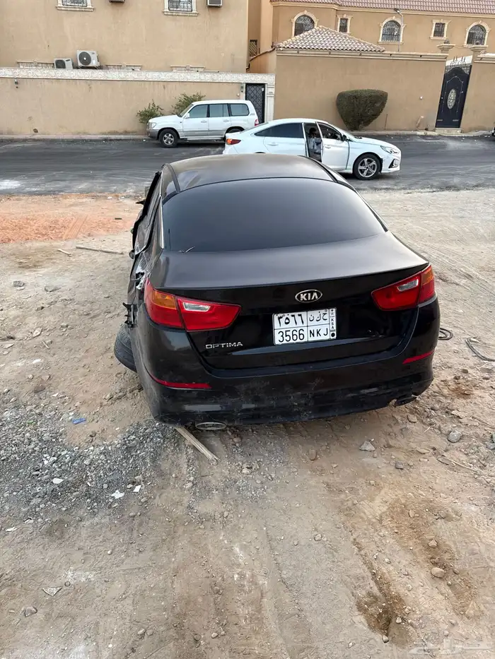 للبيع كياء ابتماء 2015 مكاينه 2400 3