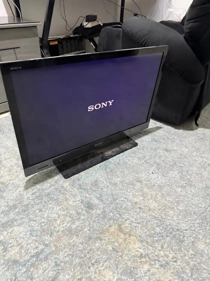 شاشه تلفزيون من شركة sony 1