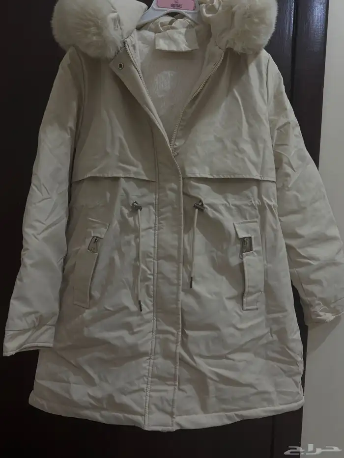 جاكيت نسائي شبه جديد للبيع 0