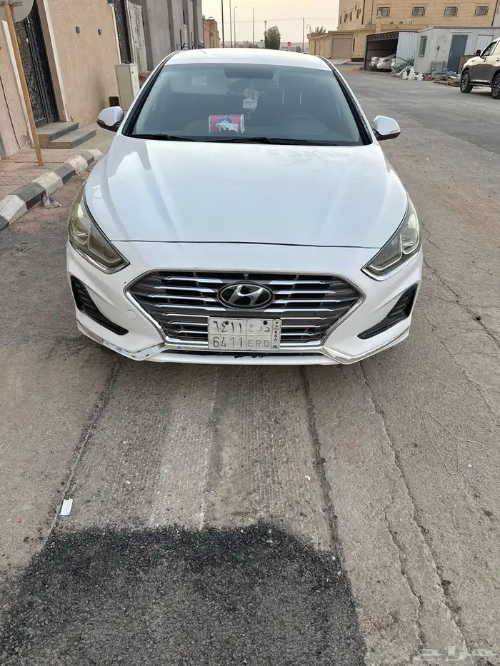 سوناتا 2018 للبيع فيها صدمات وفيها رشوش والمكينه موظبه 2