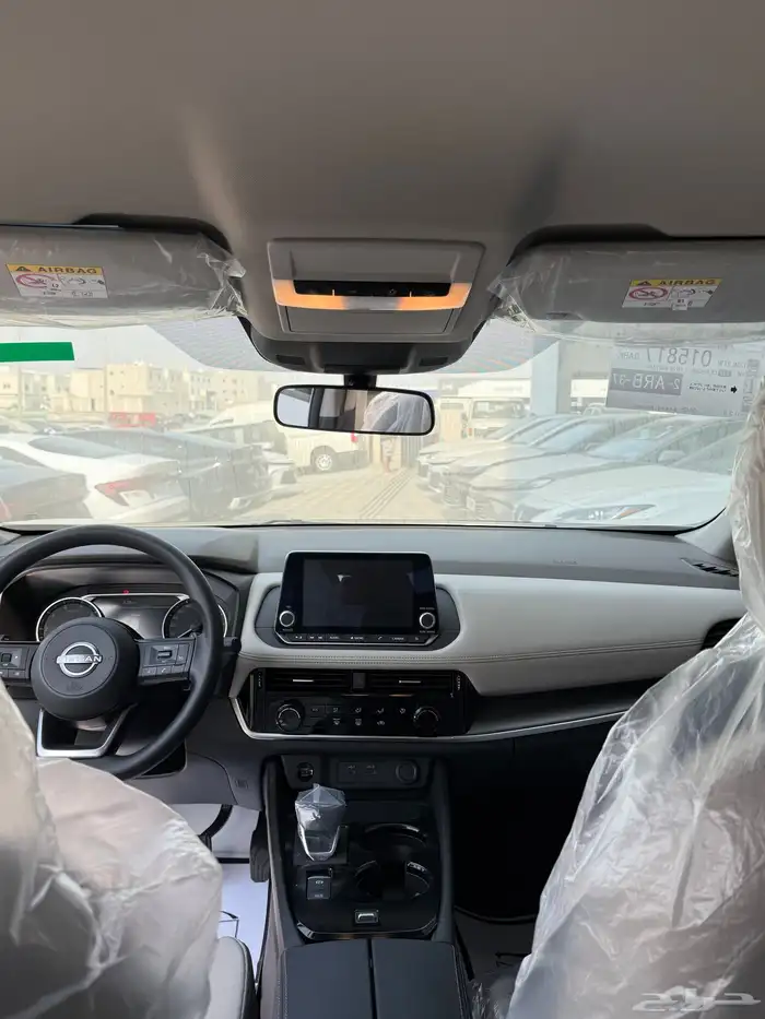 نيسان اكس تريل 7مقاعد دبل استاندر 9