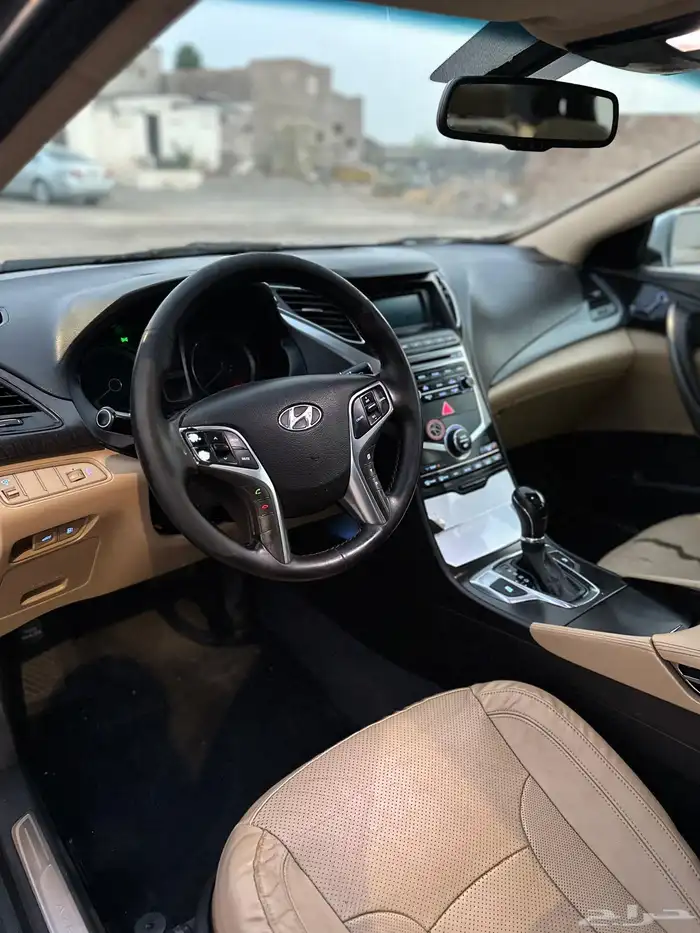 للبيع مستعجل ازيرا 2017 وكالة 11