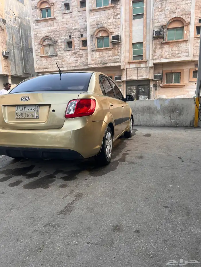 كيا ريو 2010 3