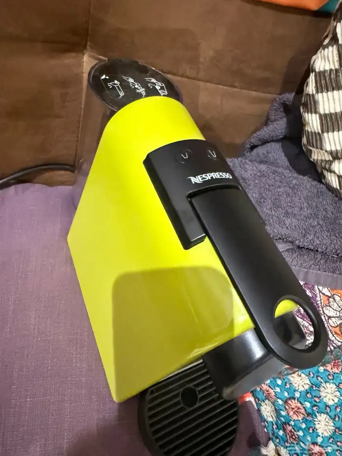 ماكينه قهوه نسبرسو الاصليه 0