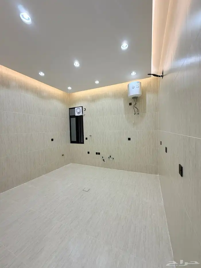 للبيع دور ارضي بمدخل سياره6غرف بأحد رفيده بسعر550الف 9