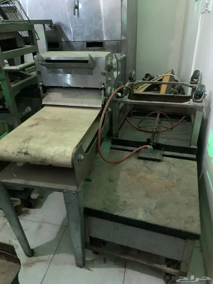 اغراض مطعم للبيع 4