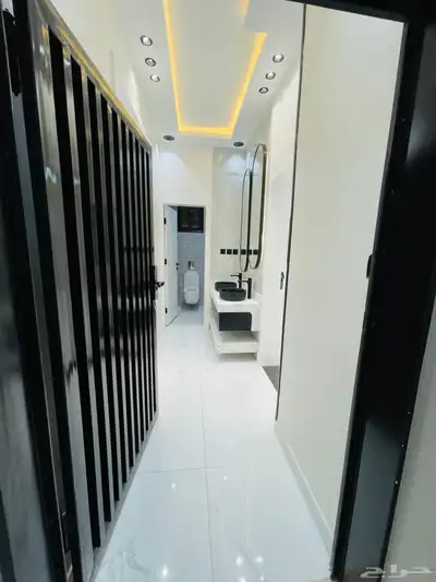 للبيع شقق تمليك علوي مع سطح خاص حي الاسكان بسعر 550 الف index