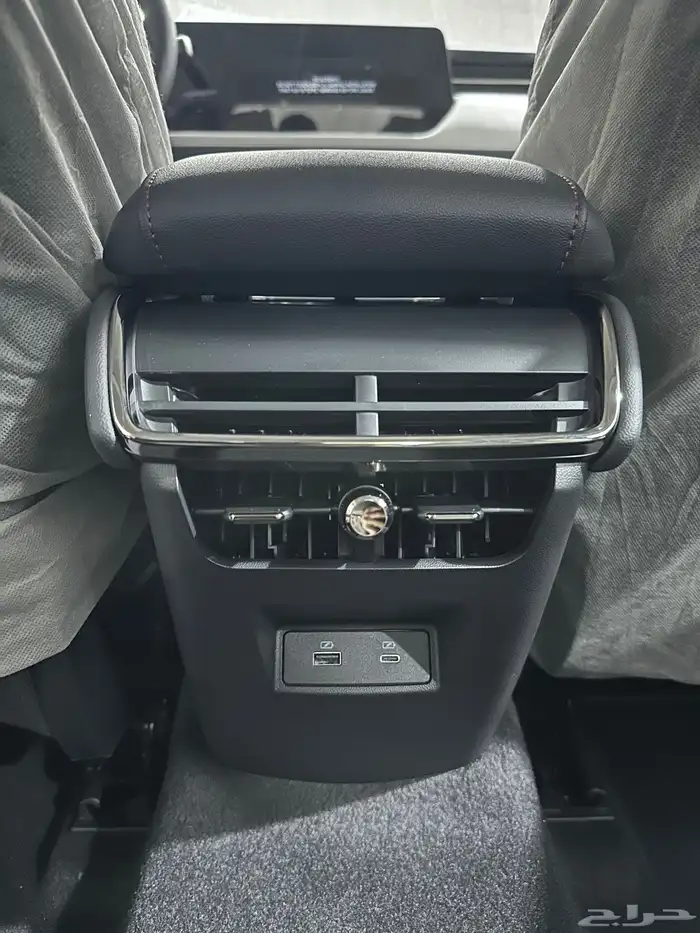 فورد تورس تريند 4 سلندر موديل 2026 4