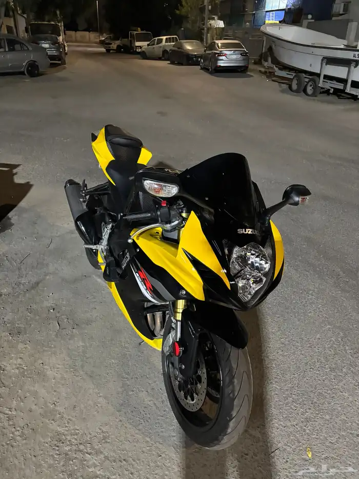 ريس سوزوكي 750 2014 0