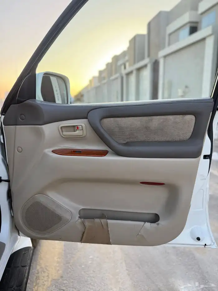 لاندكروزر GXR - 2007 قير عادي فل كامل 22