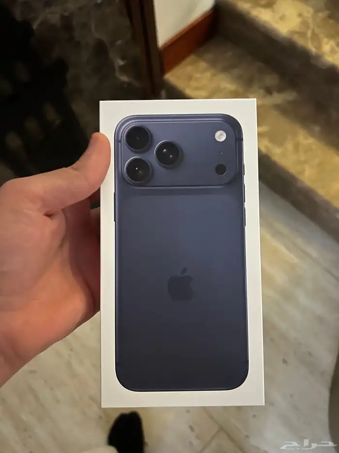 للبيع ايفون 17 بروماكس 256 قيقا بايت جديد 0