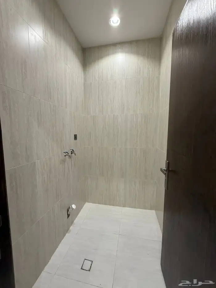 للبيع شقق ارضيه وشقق علويه ف حي المصيف بأسعار تبدأ من430الف 7