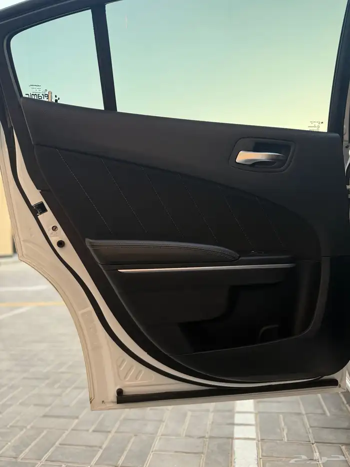 تشارجر 2020 بوليسي 11