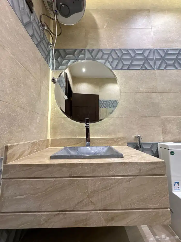 للبيع فيلا مودرن دورين ومحلق بدره الموسى واصل جميع الخدمات 32