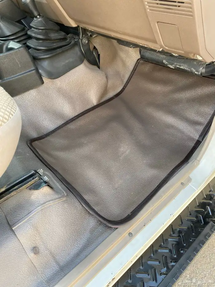 جيب ربع بوليسي 2013 21