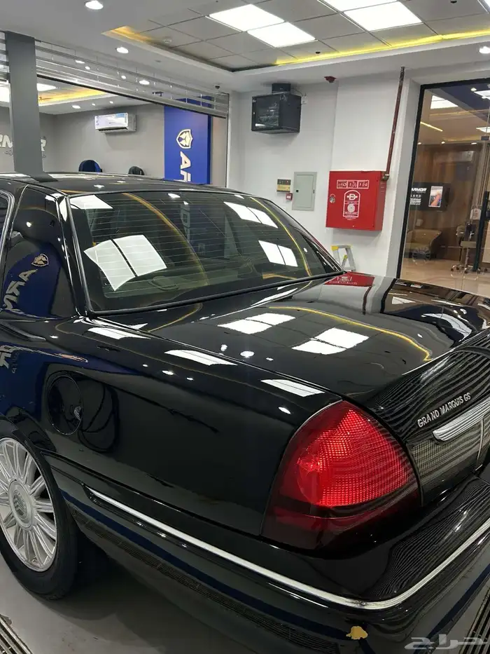 فورد جراند ماركيز 3