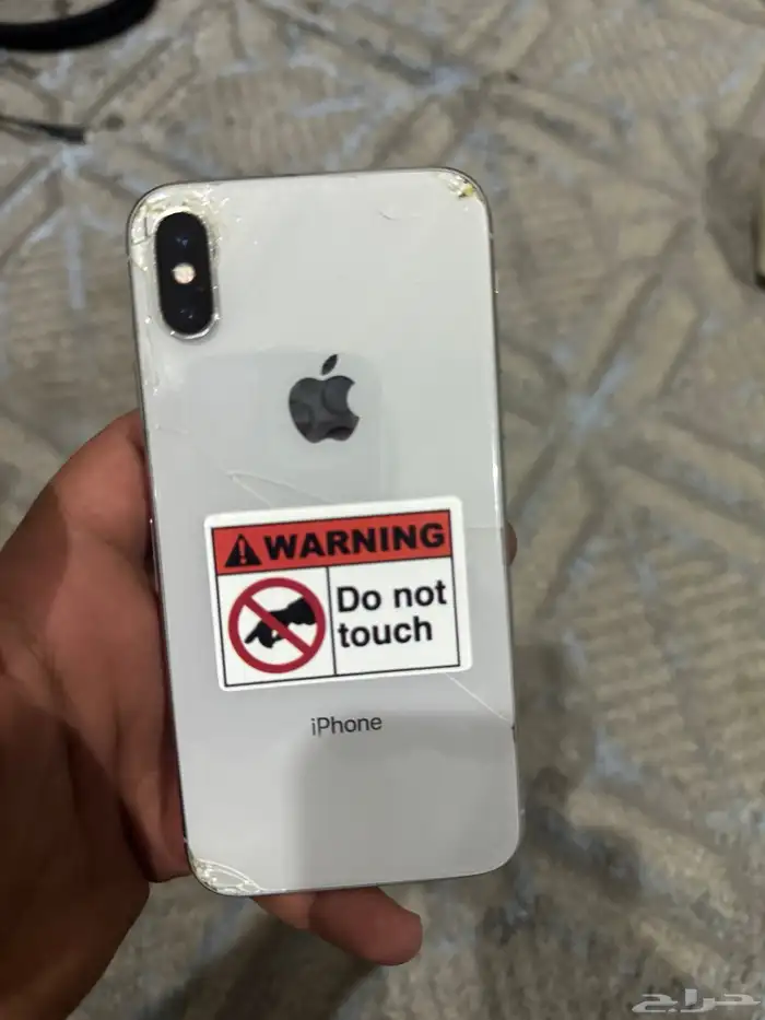 ايفون اكس ار ابيض للبيع 3