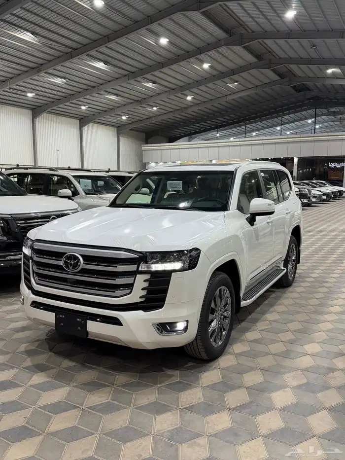 لاندكروزر 2025-GXR-L3سعودي اقل سعر بطاقة 2