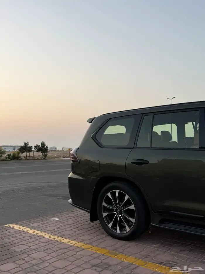 لكزس Lx570 زيتي 2021 6