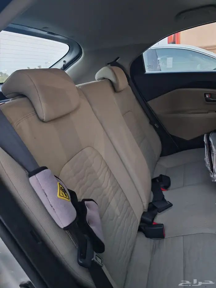 كيا ريو هاتشباك فل كامل مخزززن 31