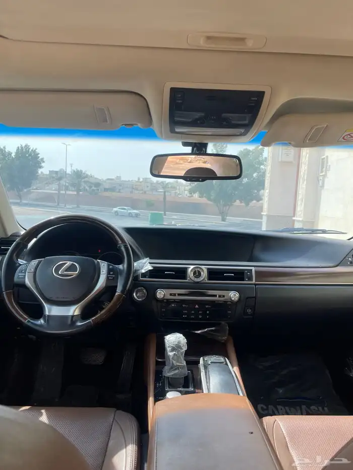 للبيع لكزس gs موديل 2015 9