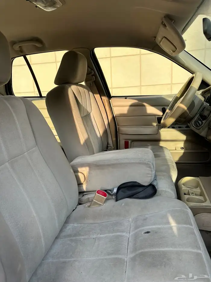 فورد كراون فكتوريا 6