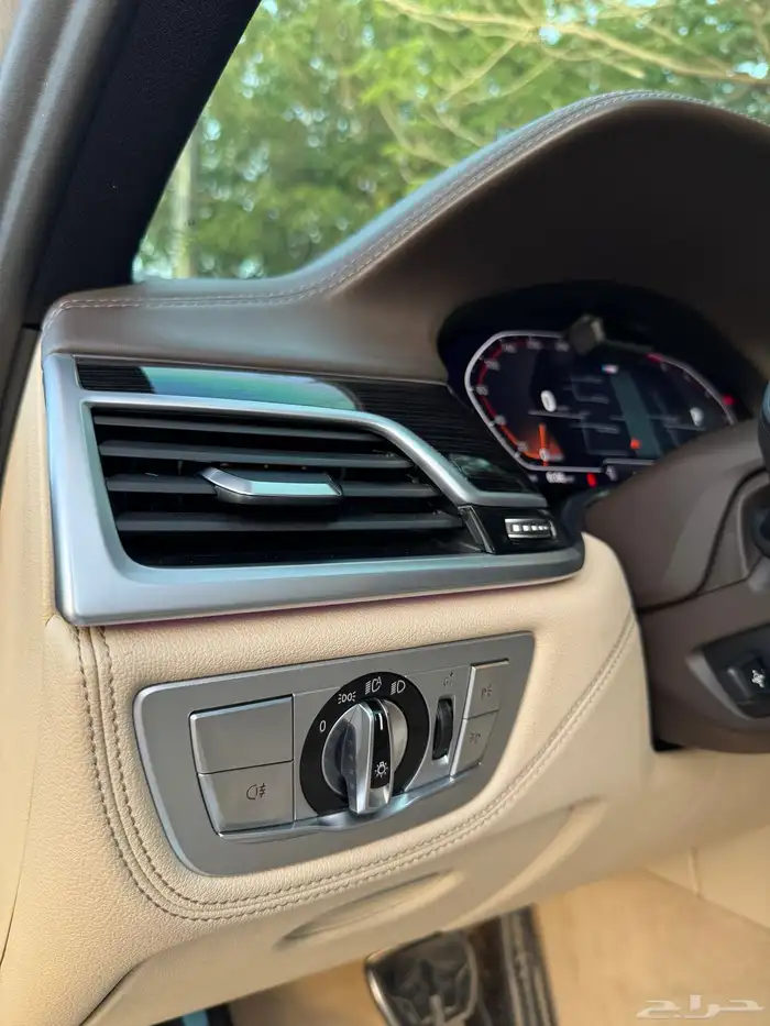 بي ام دبليو Li730 M Kit موديل 2020 ( بحالة الوكالة ) 22