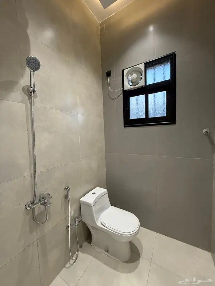 شقق فندقيه 6 غرف -المحاله قرب حديقه الزهور بسعر 520الف فقط 5